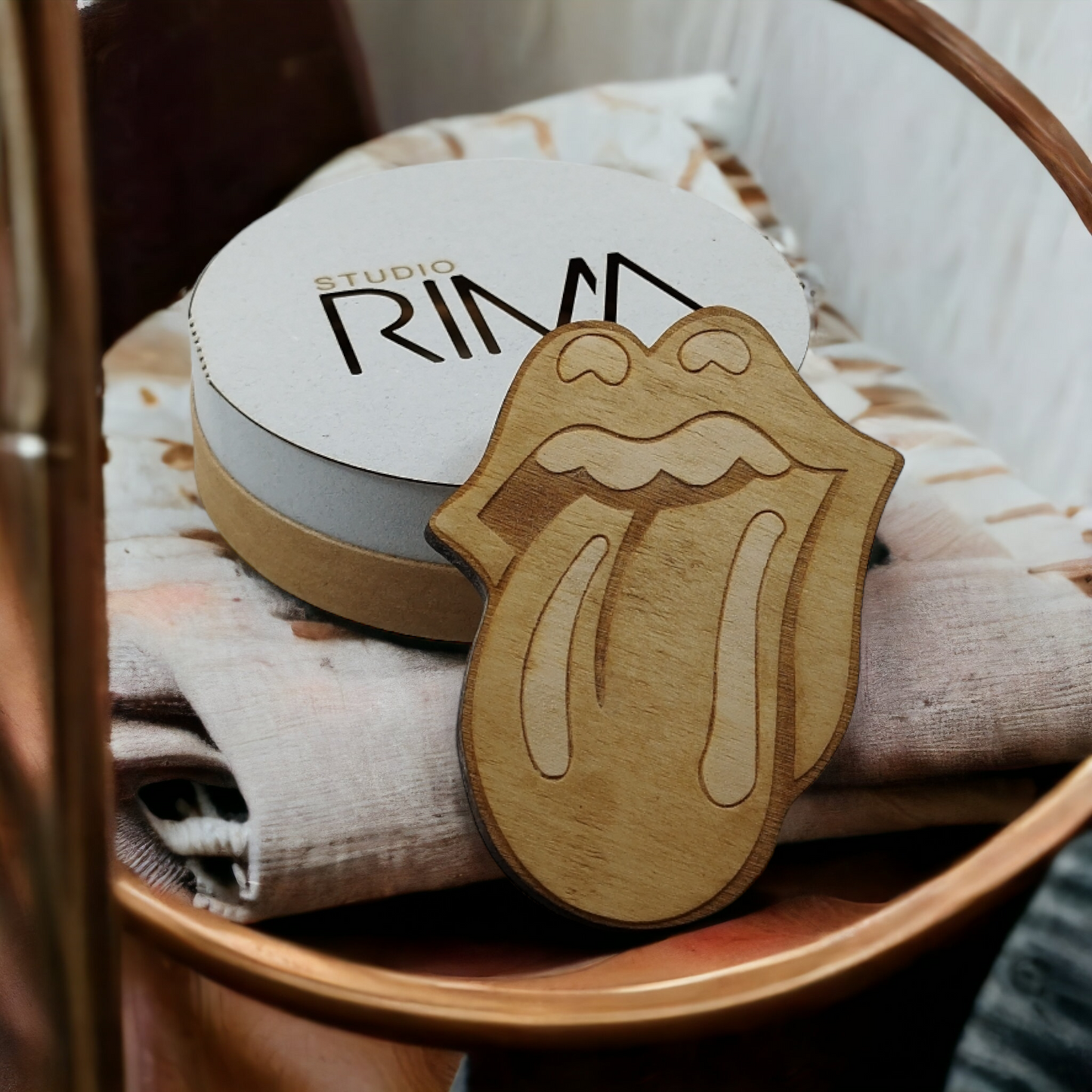 Set of 4 Rolling Stones Wooden Coasters - Handmade Gift - Housewarming - Wood Kitchenware-7