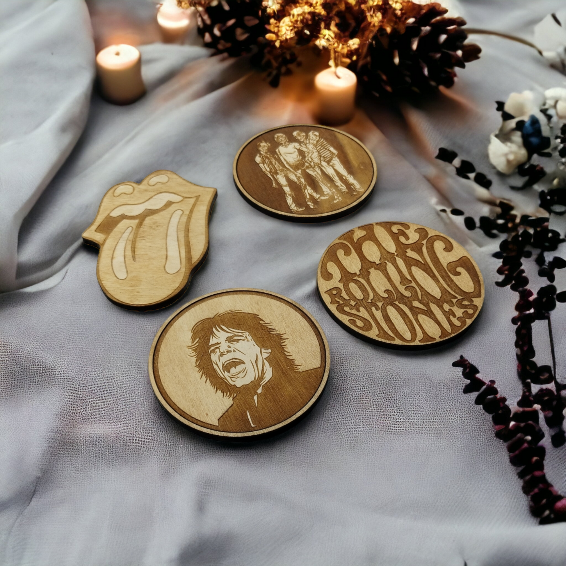 Set of 4 Rolling Stones Wooden Coasters - Handmade Gift - Housewarming - Wood Kitchenware-2